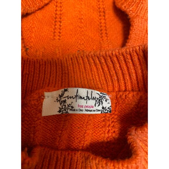 Free People Women's Orange Mock Neck Cutout Back Short Sleeve Crop Sweater Top S - Picture 3 of 4